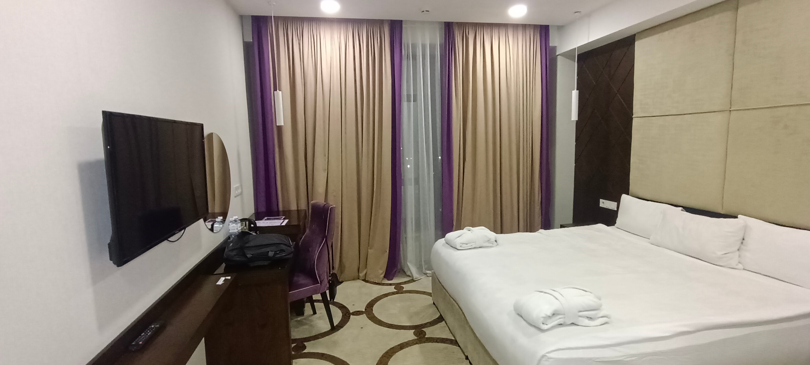 Фото East Palace Hotel