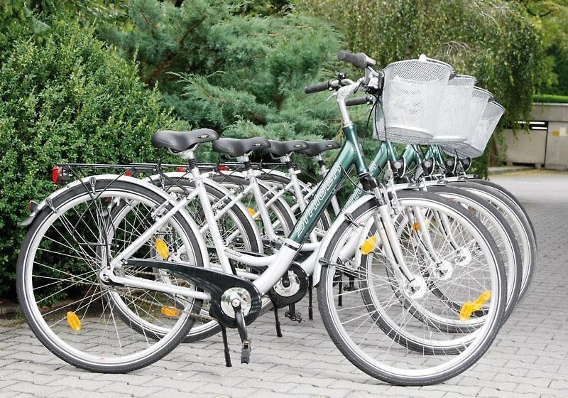 Фото Leonardo Hotel Munich Arabellapark