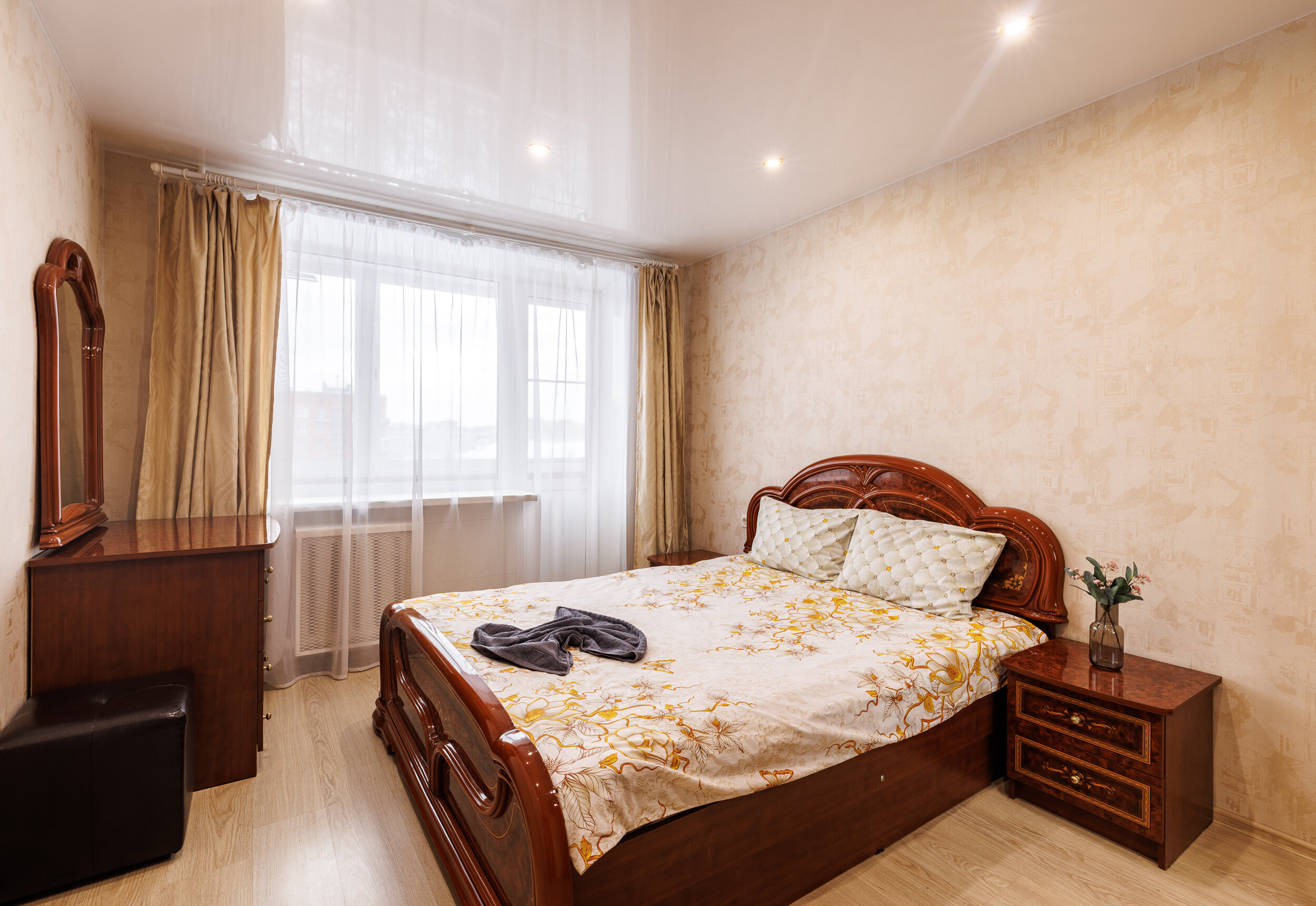Tolstoy Apart - 2