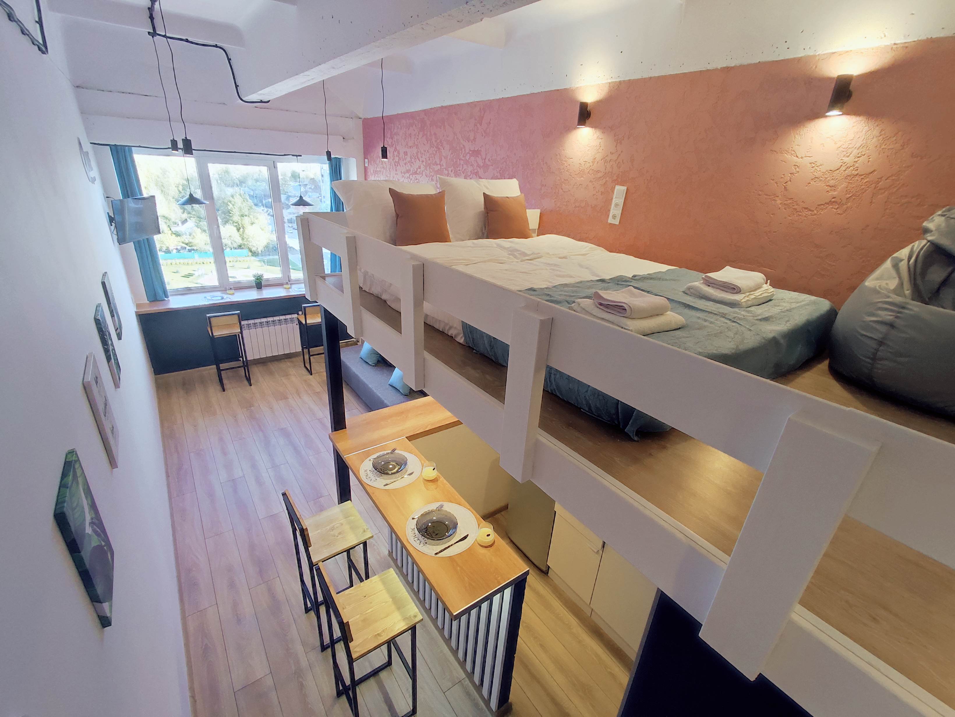 Фото отеля 2