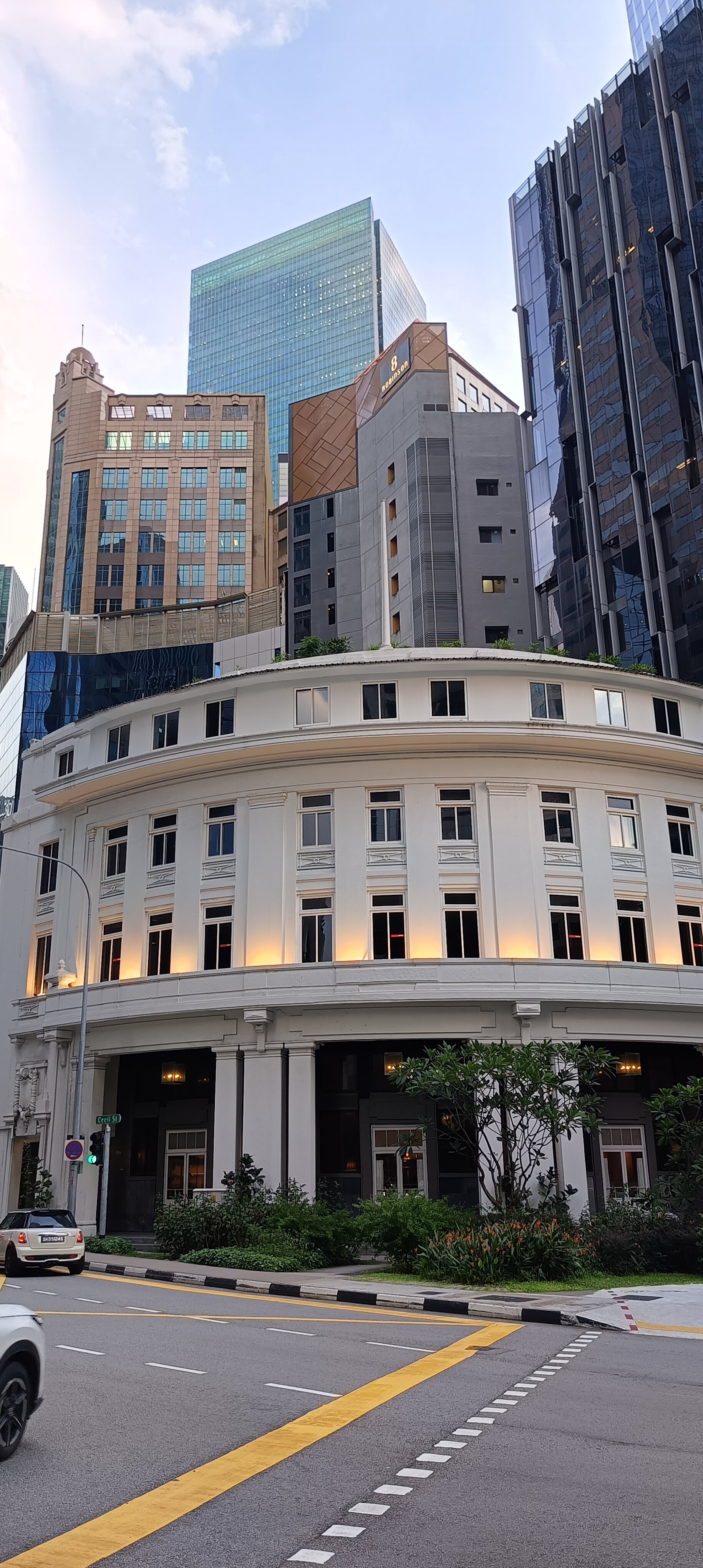 Фото QT Singapore