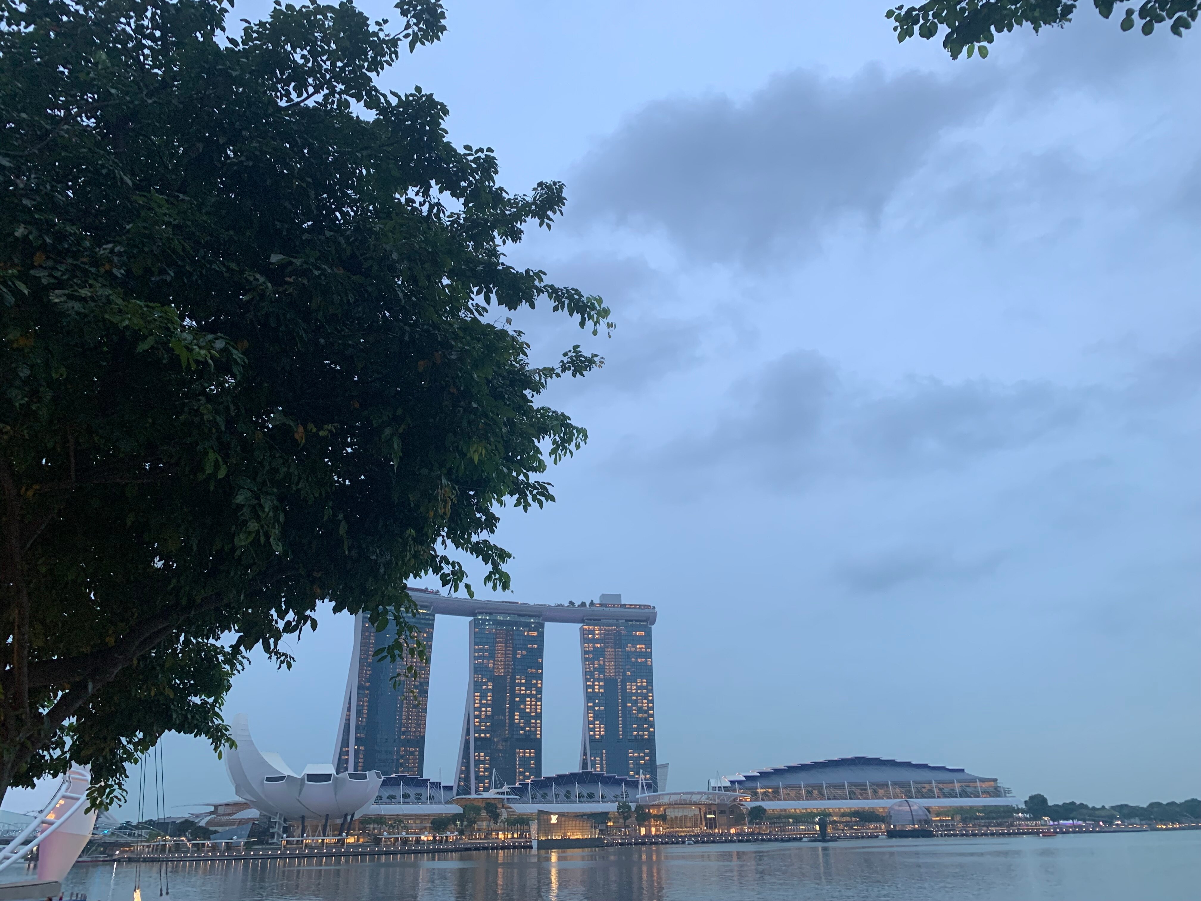 Фото Parkroyal Collection Marina Bay