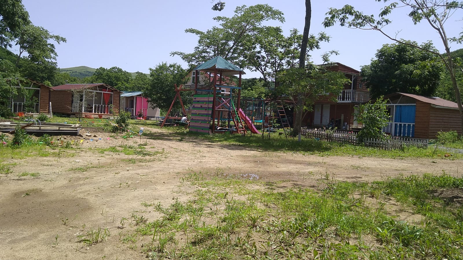 Фото Лесной дворик