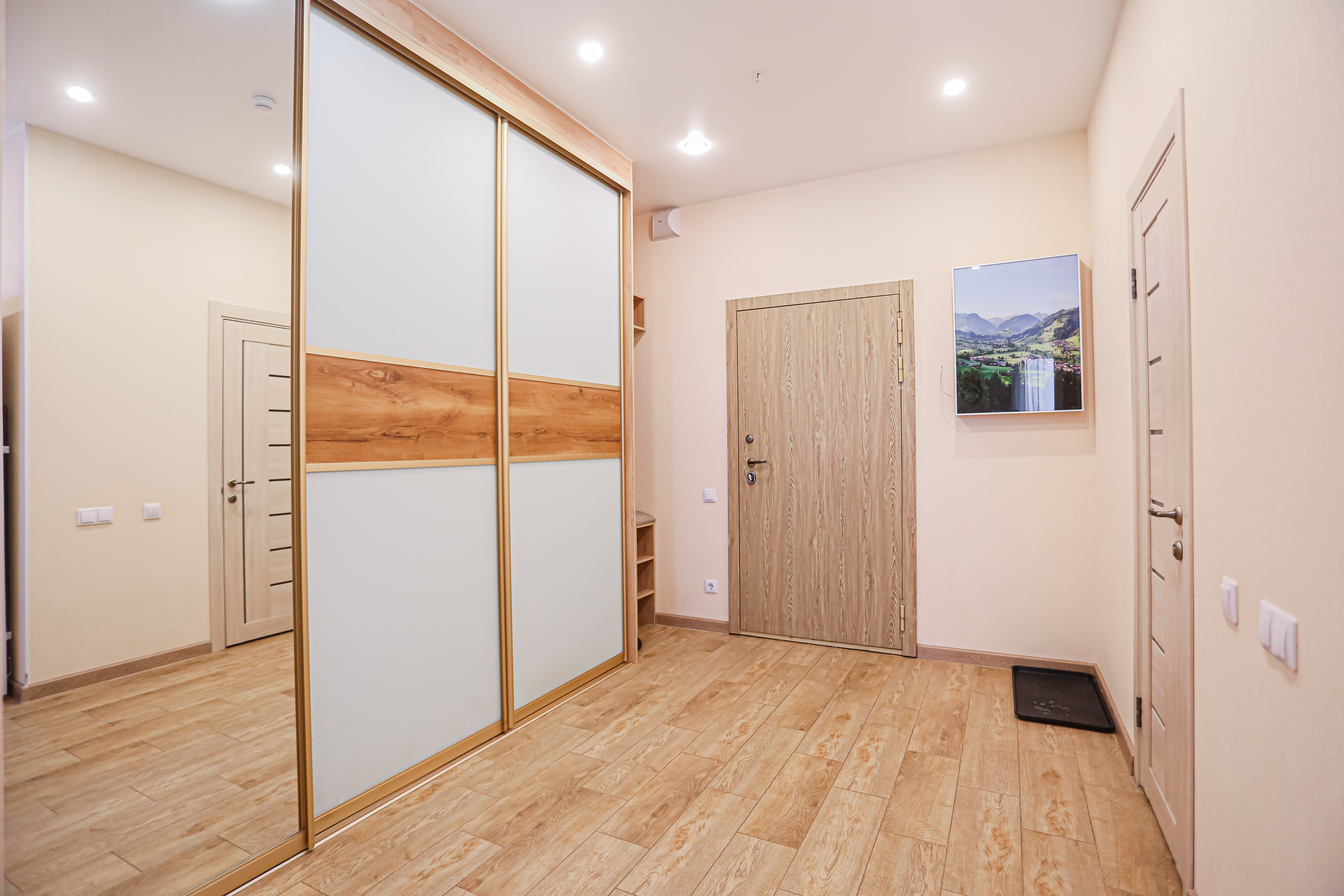 Фото SunSet на Максима Горького23А