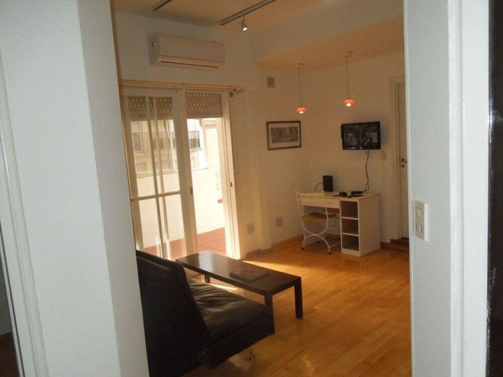 Фото Luminoso Dos Ambientes EN Recoleta