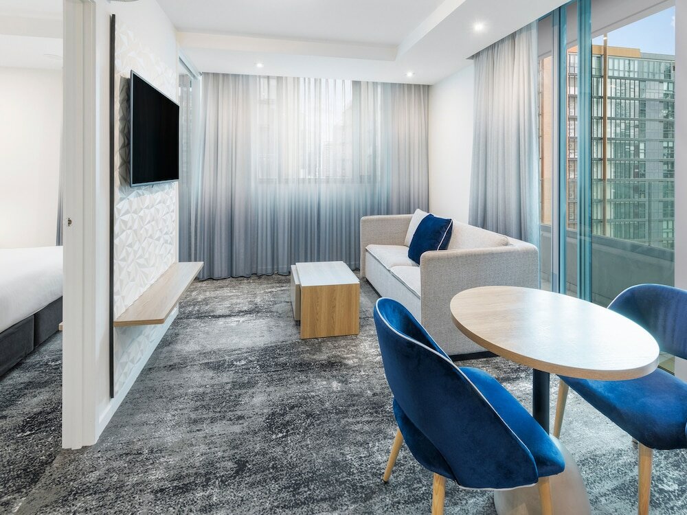 Фото Brady Apartment Hotel Flinders Street