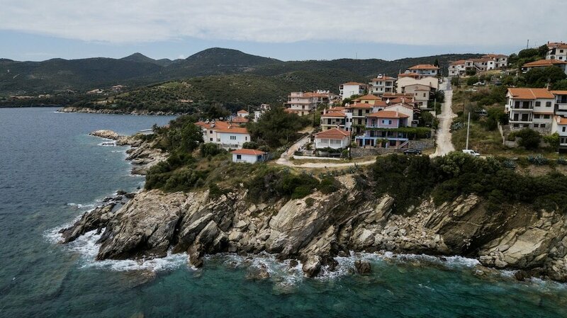 Гостиница Zennova Sea & Mount Athos View 3