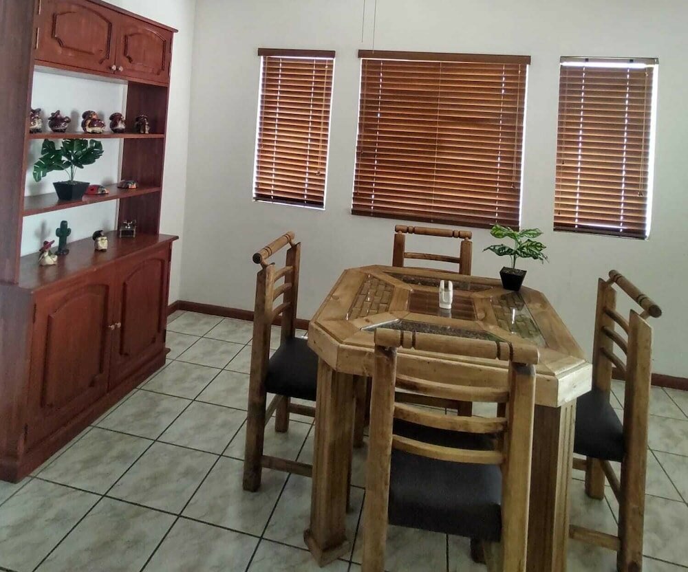 Фото La Casa Rosa Monterrey