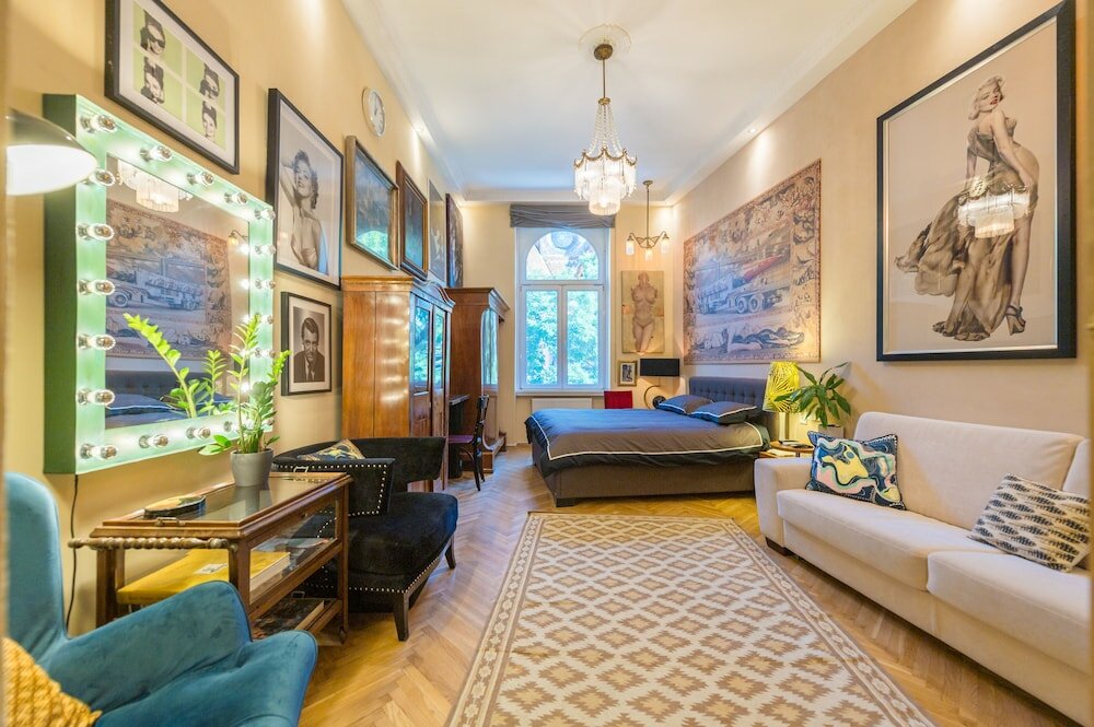 Фото Venus Apartments - Castle District I