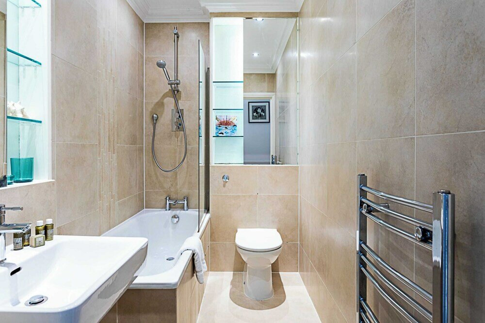 Фото Homely Islington Flat