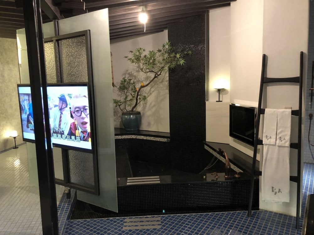 Фото Birdman Motel