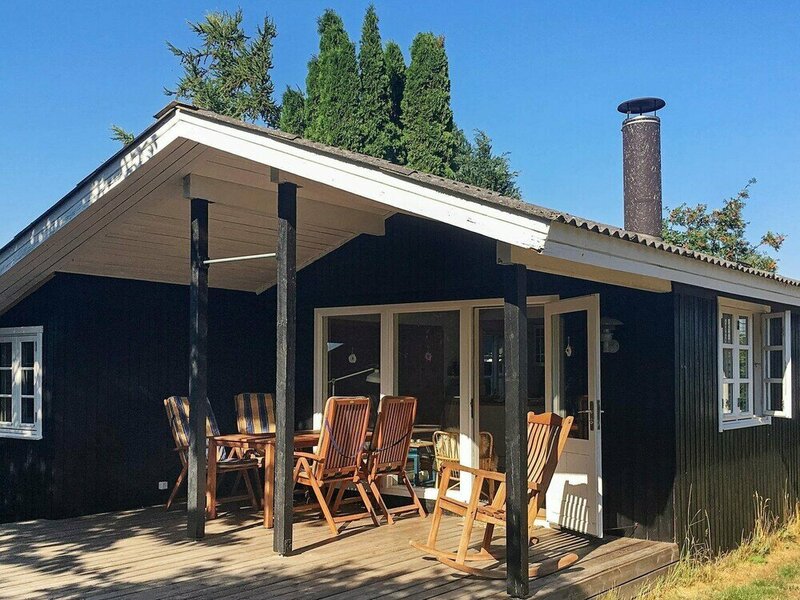 Гостиница Cozy Holiday Home in Stege near Beach