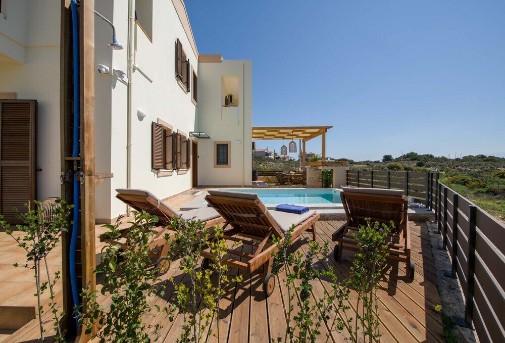 Фото EcoHome Villa