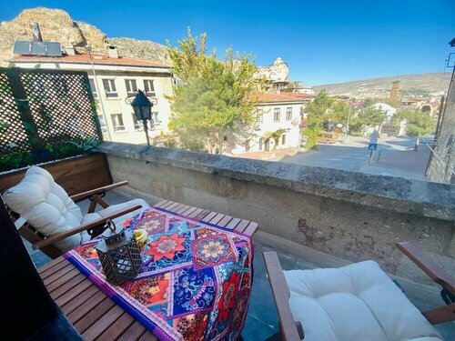 Гостиница Yohannes Suites в Ургюпе