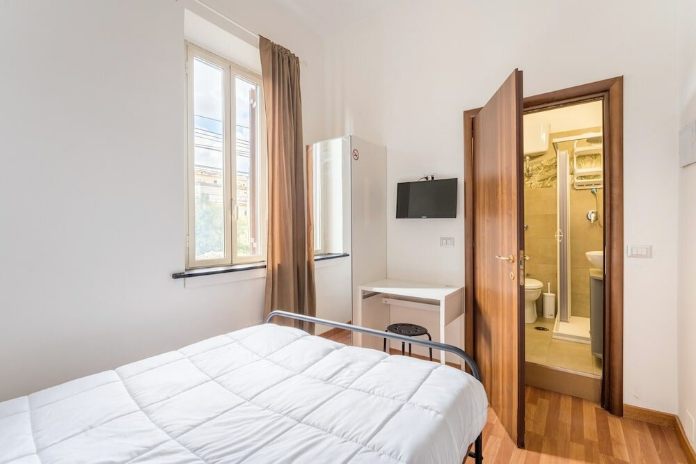 Фото Rooms Piramide