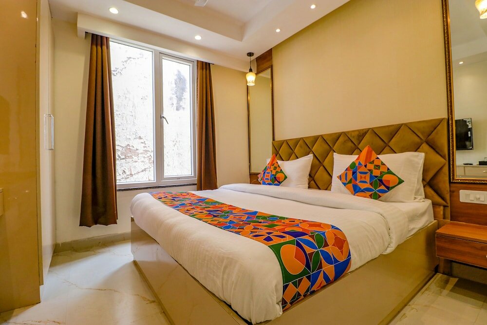 Фото Fabhotel F9 Pitampura