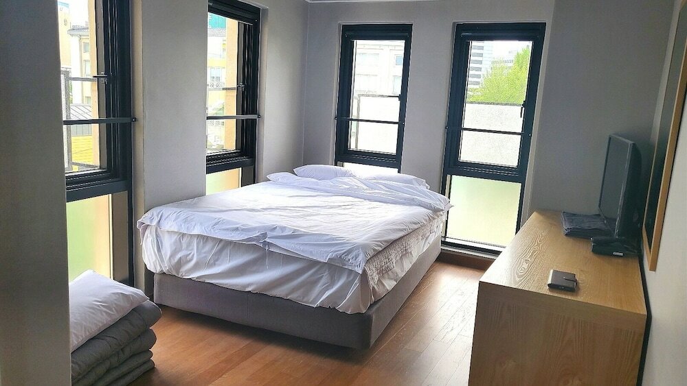 Фото J. Hill House