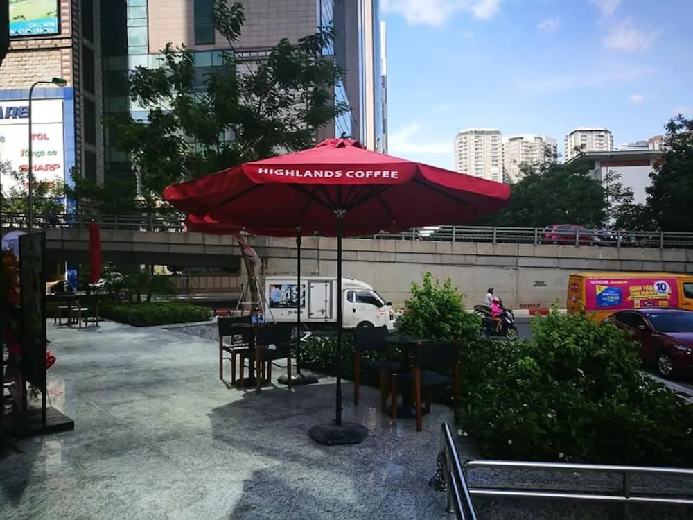 Фото Bayhomes D'Capitale Serviced Apartment