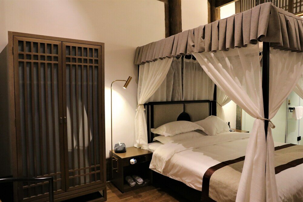 Фото Yueshe Hotel