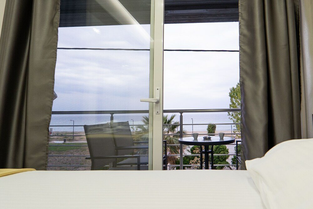 Фото Nikolaidis Apartments