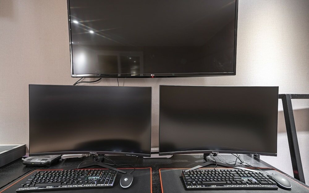 Фото 25 Hours Hotel