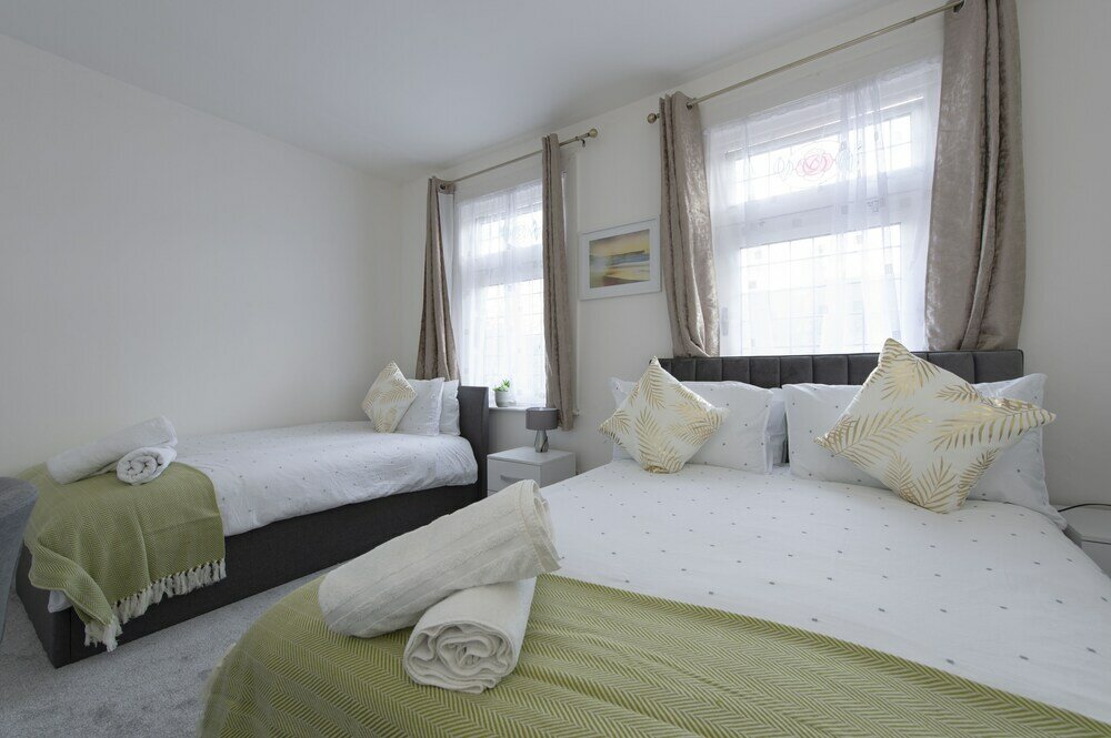 Фото Fortified Three Bedroom Home