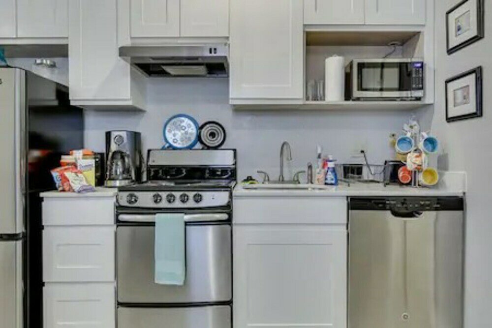 Фото Garage Studio near Oushc Hospital