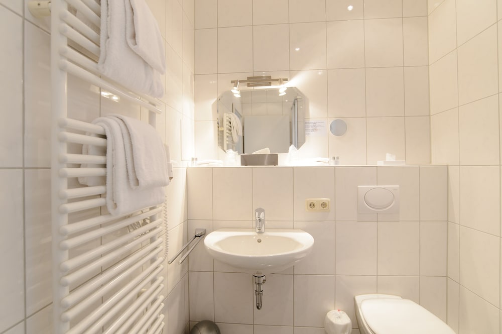 Фото Hotel Landhaus Ambiente