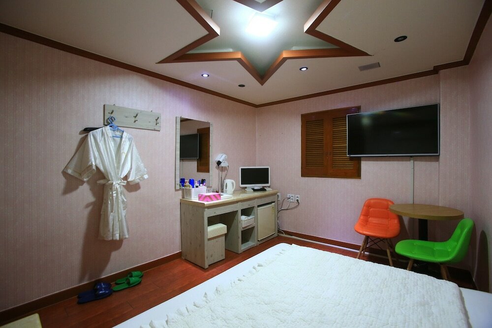 Фото Jongno City Days Inn Hotel