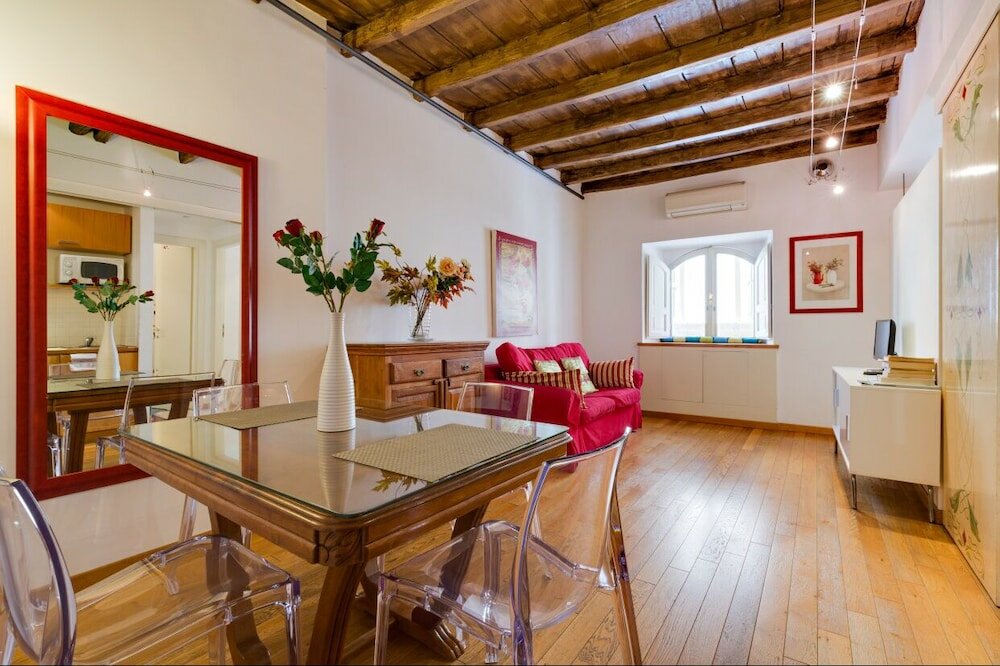 Фото Piazza Barberini