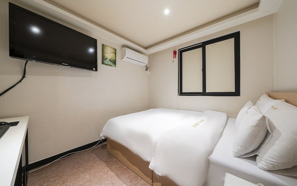 Фото Jongno Nova