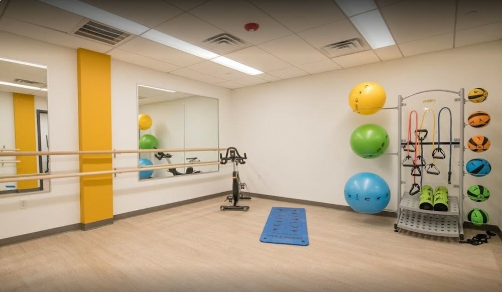 Фото UrHomeInPhilly - 40th & Pine