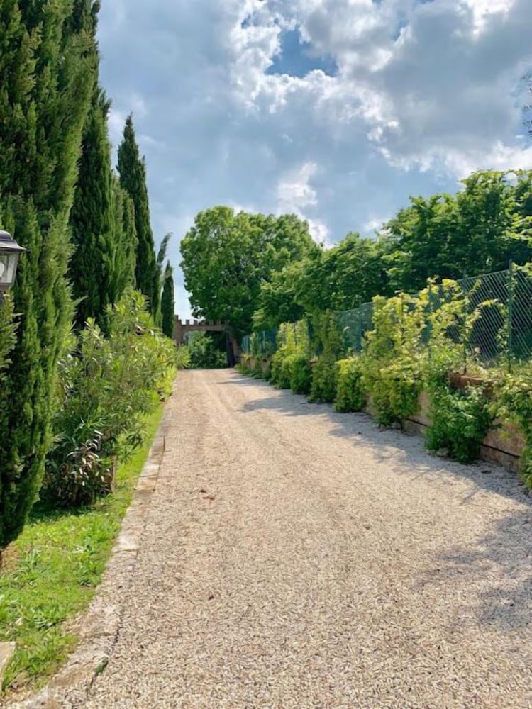 Фото La Torretta Guest House