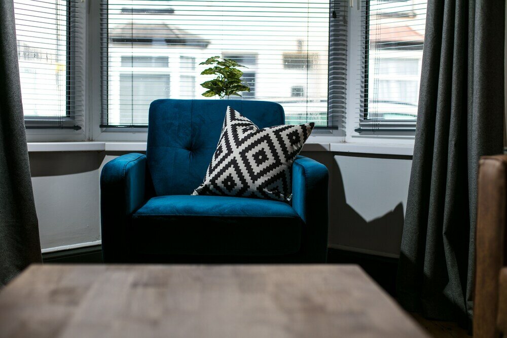 Фото 2 Bed - Sutton House by Pureserviced