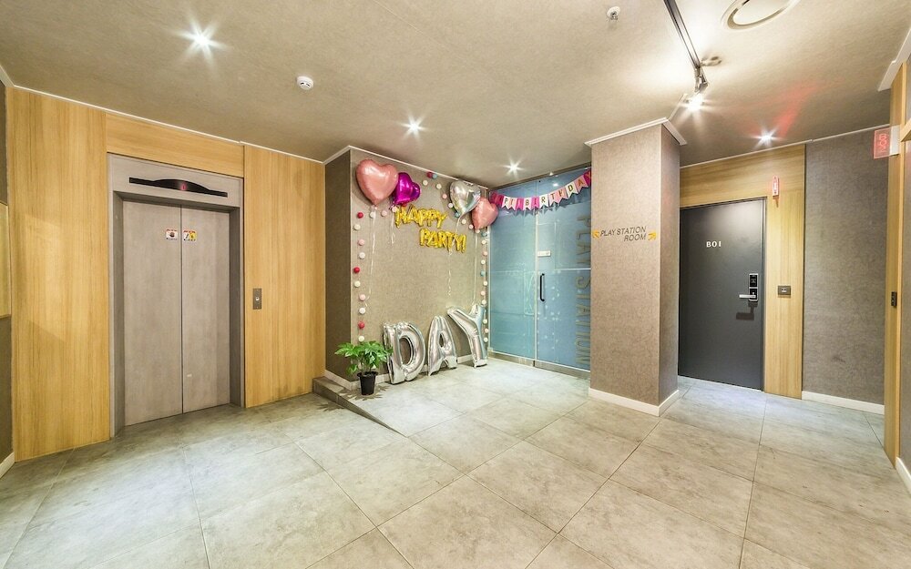 Фото Bucheon Boutique Hotel 375