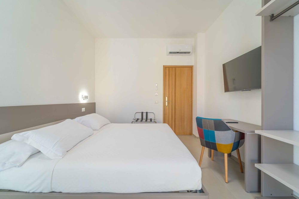 Фото Nuova - Luxury Rooms & Apartment