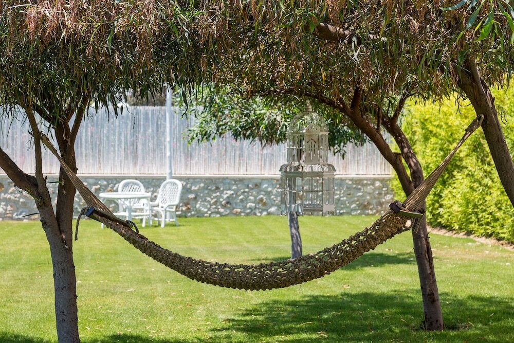 Фото White Pearls Luxury Suites - Adults Only