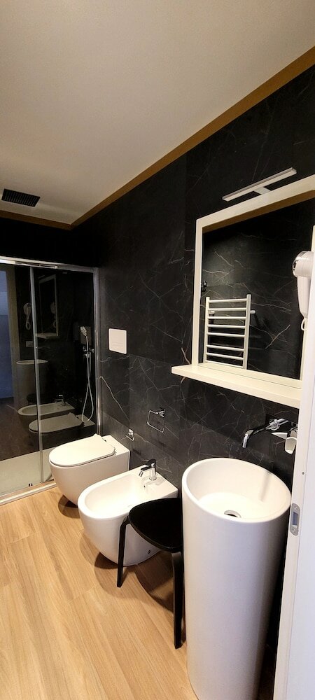 Фото Th Luxury Central