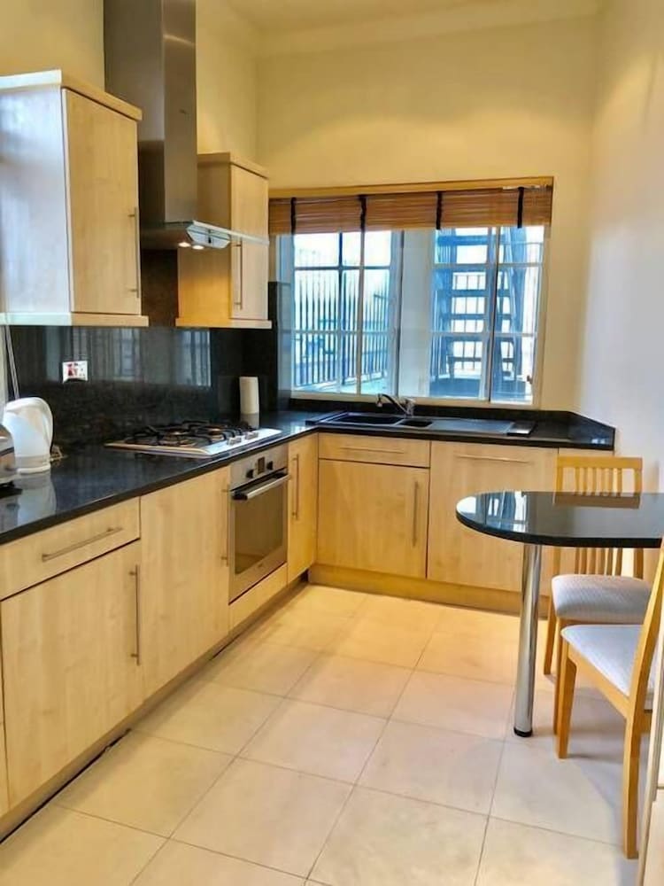 Фото Buckingham Palace View Apartment