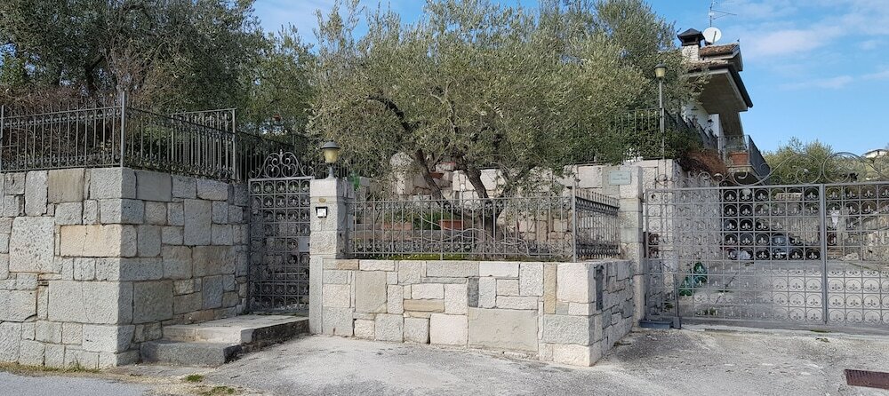 Фото B&b Villa Maria Paola Resort Isernia