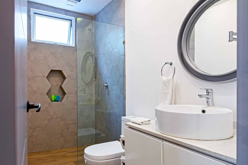 Фото Luxury Apartments Pool & Jacuzzi