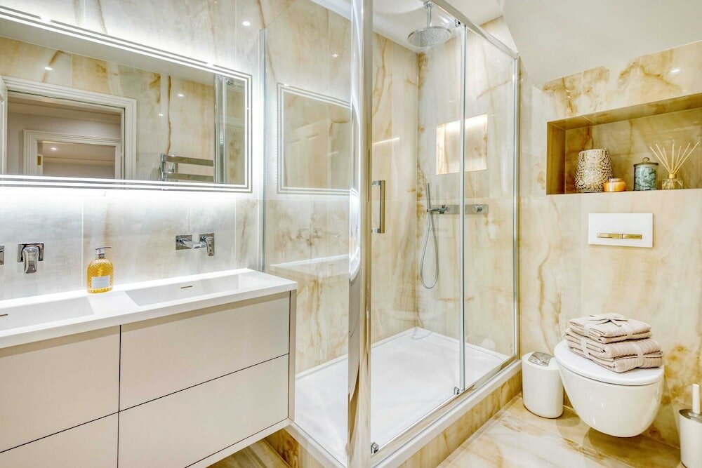 Фото Marble Arch Suite 2-hosted by Sweetstay