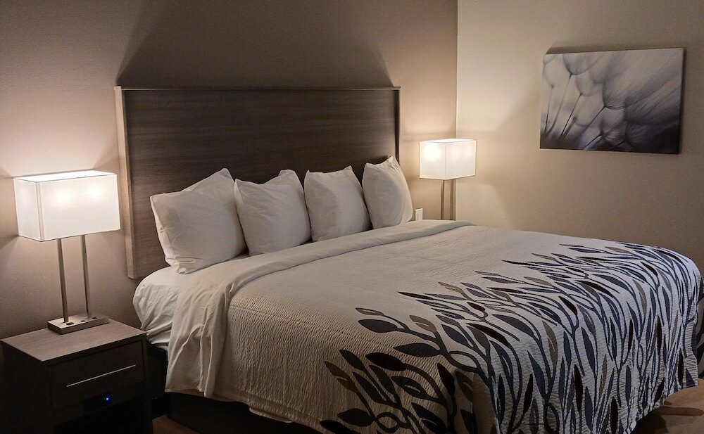 Фото Red Roof Inn Lancaster, Tx