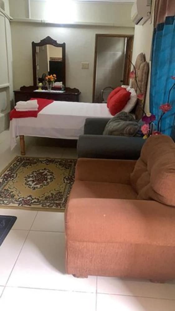 Фото Kardel Vacation Apartments