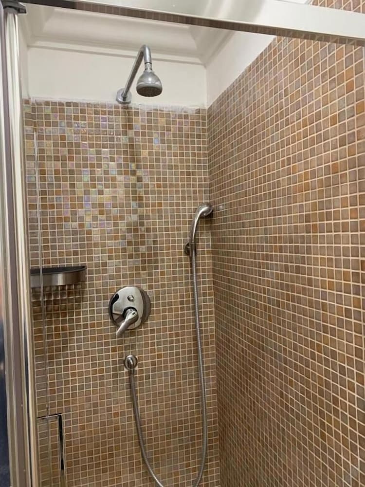 Фото S. P. Q. R. Suite