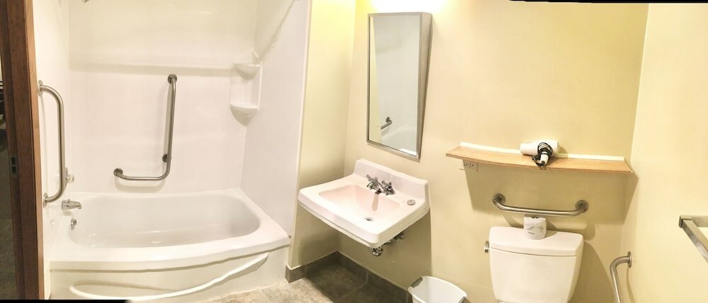 Фото Naramata Centre