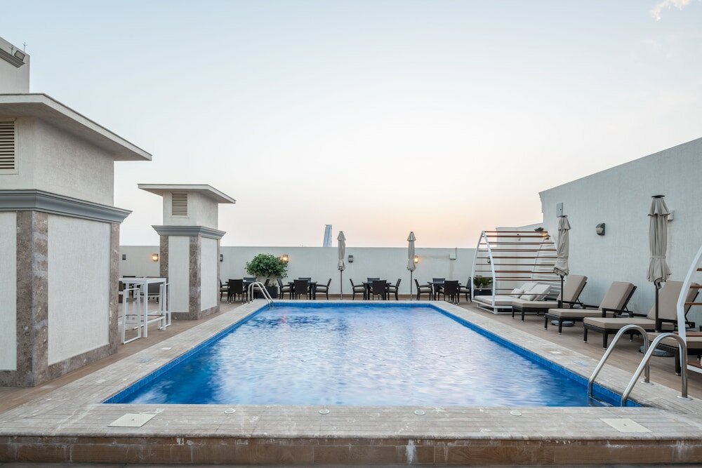 Фото Qamar Hotel Jeddah