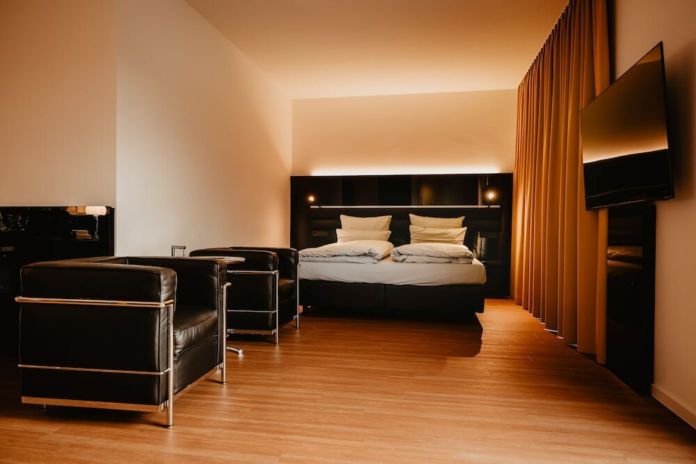 Фото The Bridgge Grand Boutique Hotel