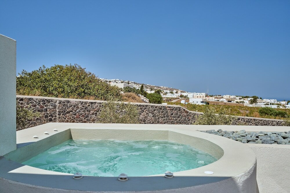 Фото Lilium Homes