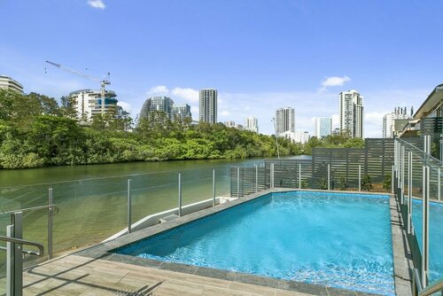 Гостиница Spice Broadbeach - Gclr